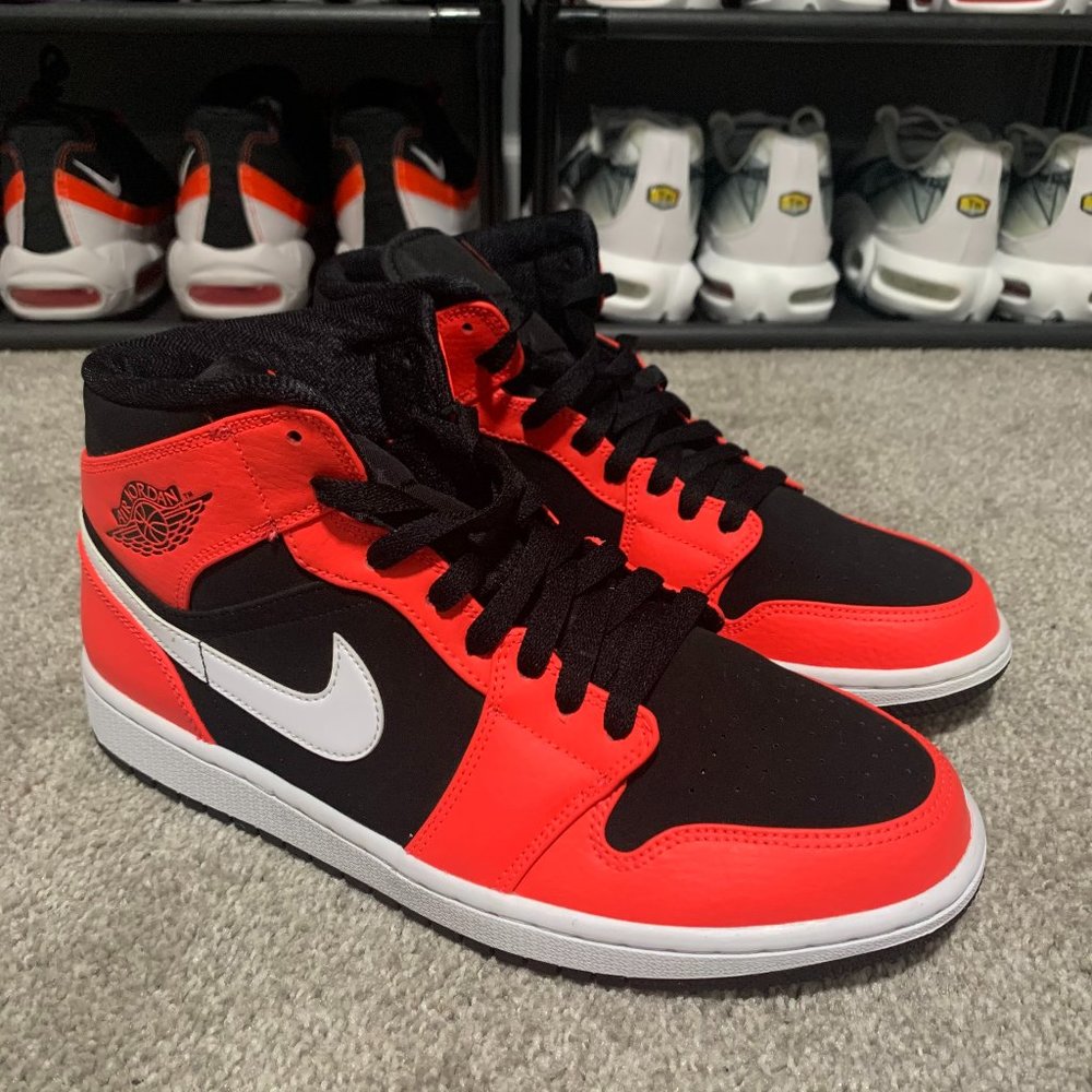 Nike Air Jordan 1 Mid Infrared 23